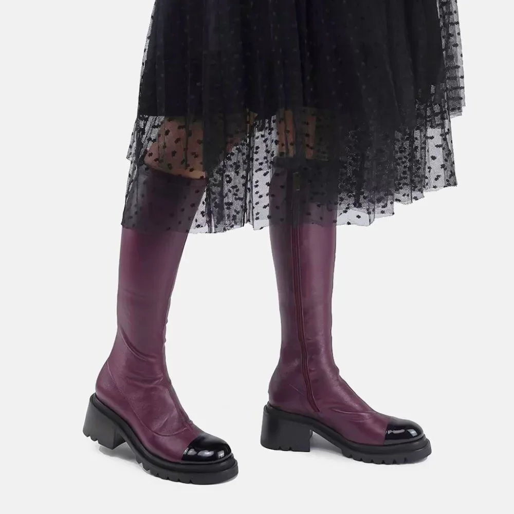 bota feminina, bota de couro, couro stretch, cano longo, sola tratorada, bota mulberry, bota roxa, bota vinho, bico verniz